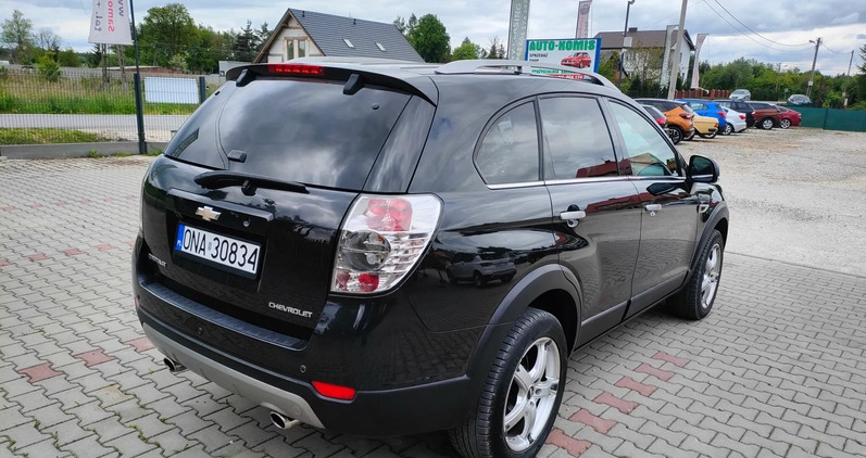 Chevrolet Captiva cena 39500 przebieg: 177000, rok produkcji 2011 z Staszów małe 529